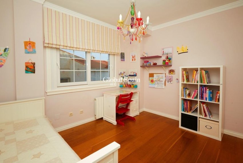 Revente - VILLA -
ROJALES - Inland