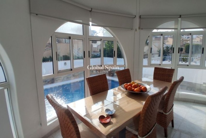 Revente - VILLA -
ROJALES - Inland