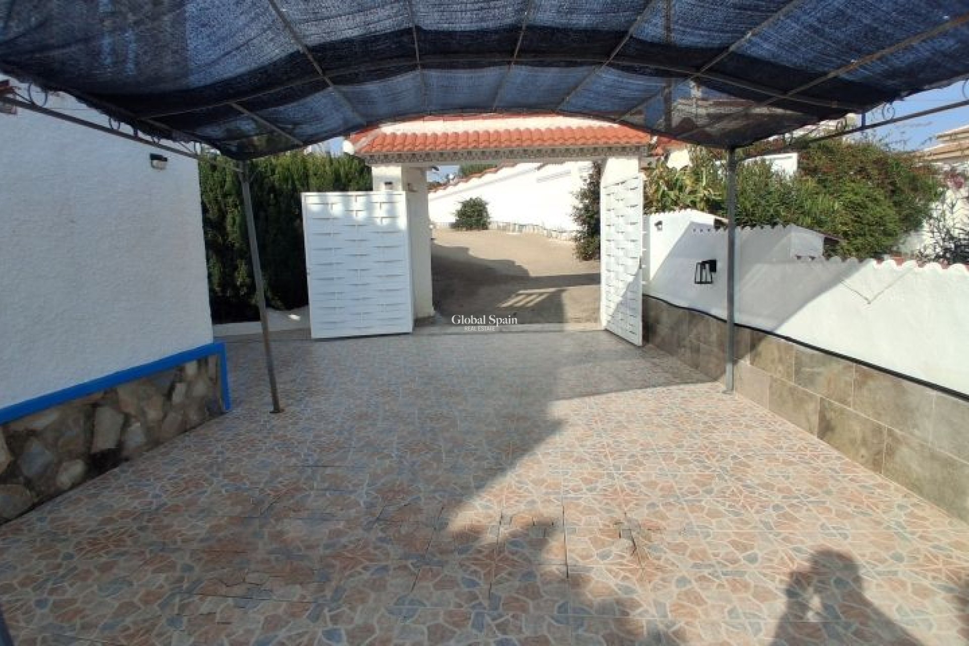 Revente - VILLA -
ROJALES - Inland