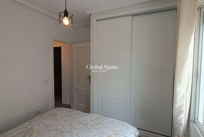 Revente - VILLA -
ROJALES - Inland