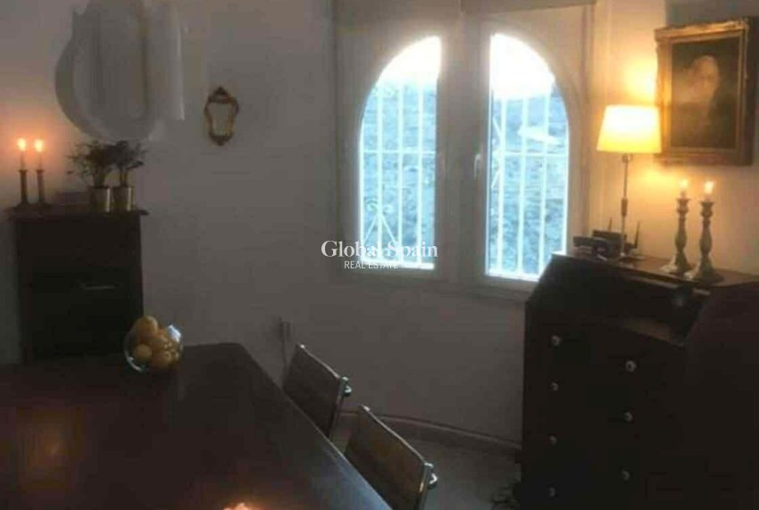 Revente - VILLA -
ROJALES - La Marquesa Golf