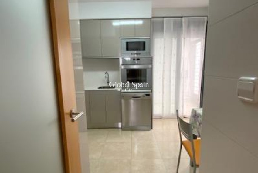 Revente - VILLA -
ROLDÁN - Inland