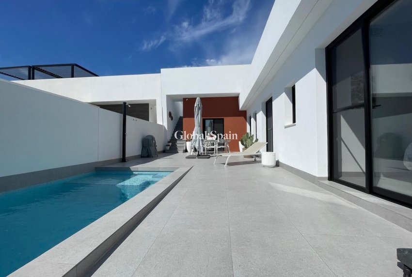 Revente - VILLA -
ROLDÁN - Torre Pachecco