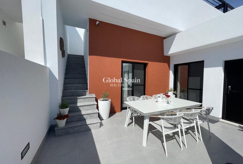 Revente - VILLA -
ROLDÁN - Torre Pachecco
