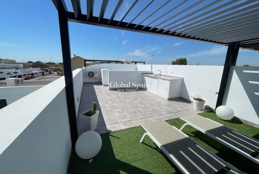Revente - VILLA -
ROLDÁN - Torre Pachecco