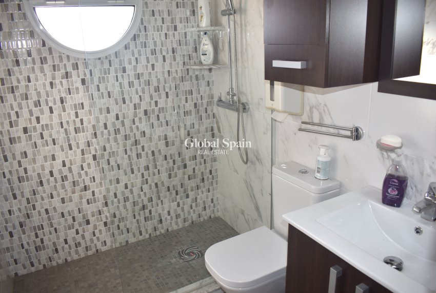 Revente - VILLA -
SAN FULGENCIO - Costa Blanca