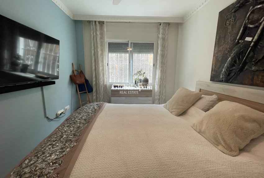 Revente - VILLA -
SAN FULGENCIO - Costa Blanca