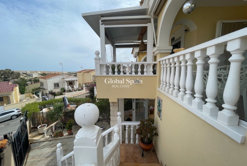 Revente - VILLA -
SAN FULGENCIO - Costa Blanca