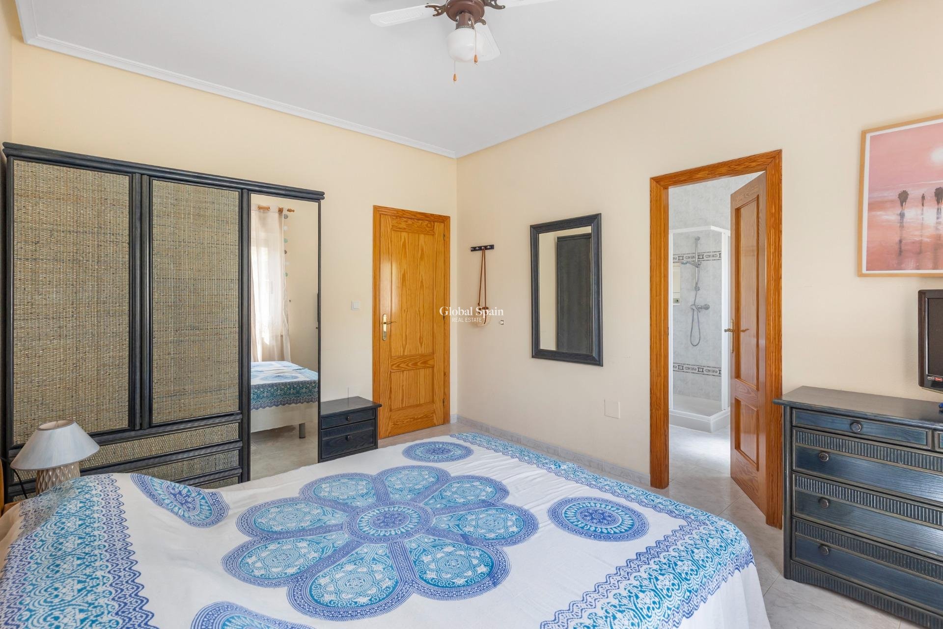 Revente - VILLA -
SAN FULGENCIO - Urb. La Marina