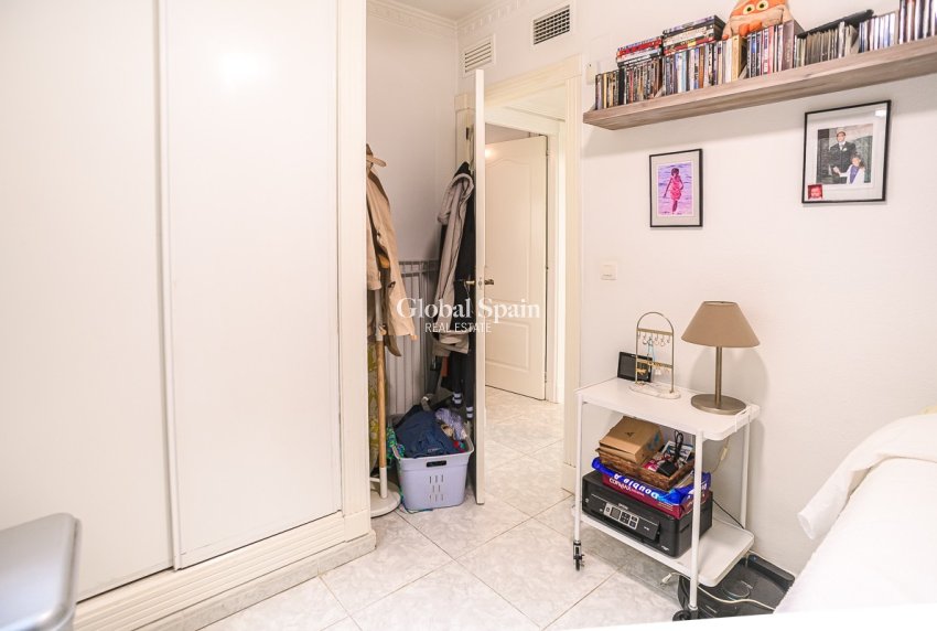 Revente - VILLA -
SAN FULGENCIO - urb.la marina