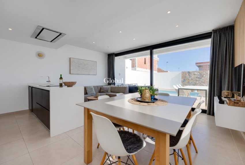 Revente - VILLA -
SAN JAVIER - Santiago de la Ribera