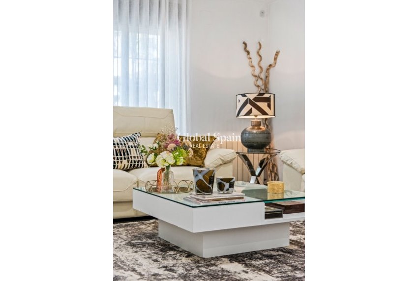 Revente - Villa -
SAN JUAN DE ALICANTE - Frank Espinós