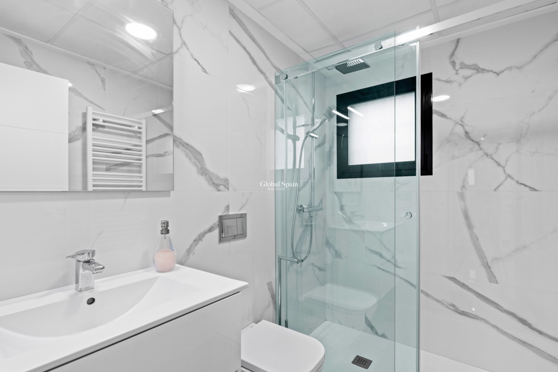 Revente - Villa -
SAN JUAN DE ALICANTE - Frank Espinós