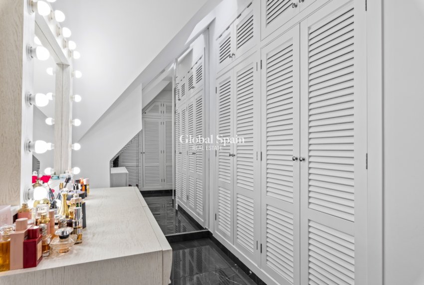 Revente - Villa -
SAN JUAN DE ALICANTE - Frank Espinós