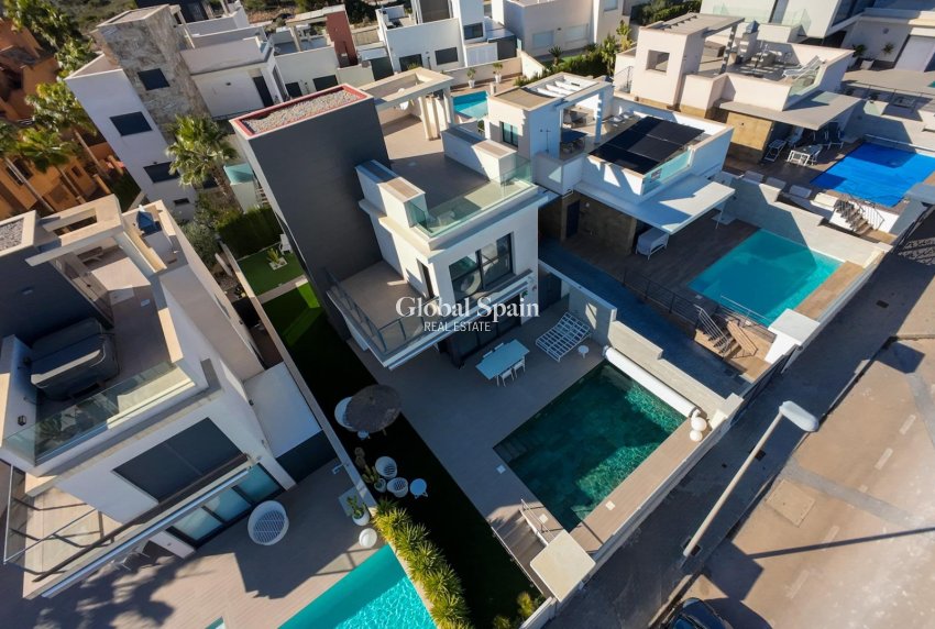 Revente - VILLA -
SAN MIGUEL DE SALINAS - Bellavista