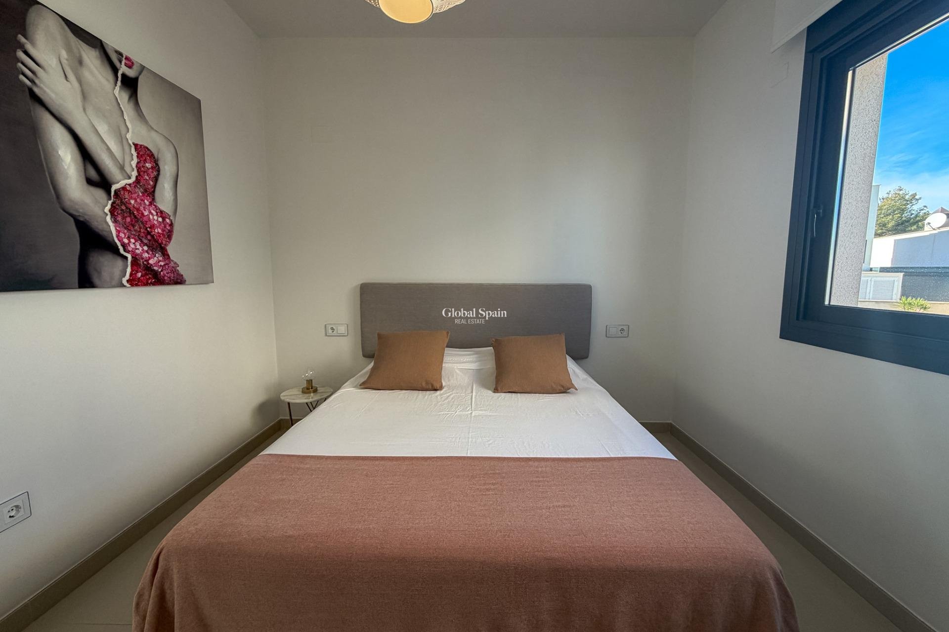 Revente - VILLA -
SAN MIGUEL DE SALINAS - Bellavista