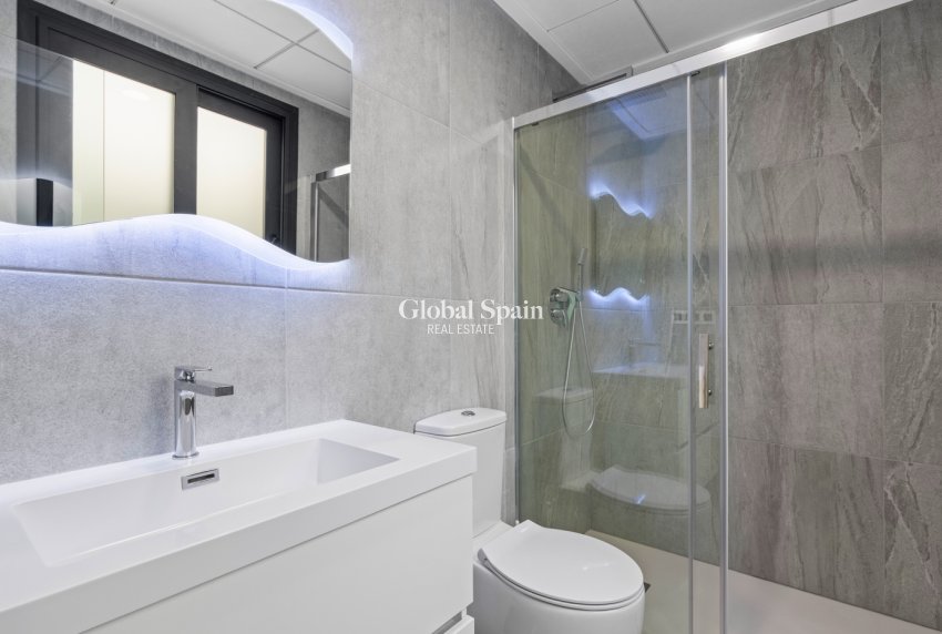 Revente - Villa -
SAN MIGUEL DE SALINAS - Costa Blanca South