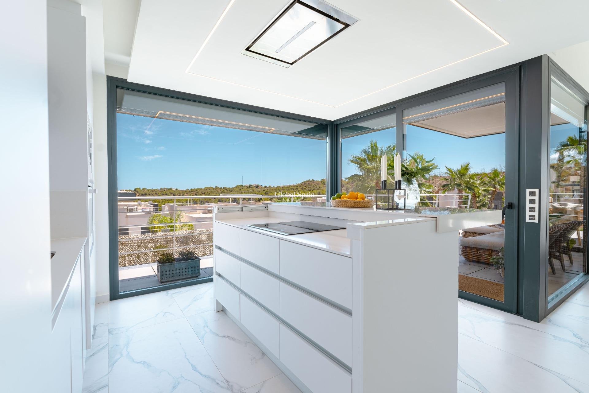 Revente - VILLA -
SAN MIGUEL DE SALINAS - Costa blanca sur