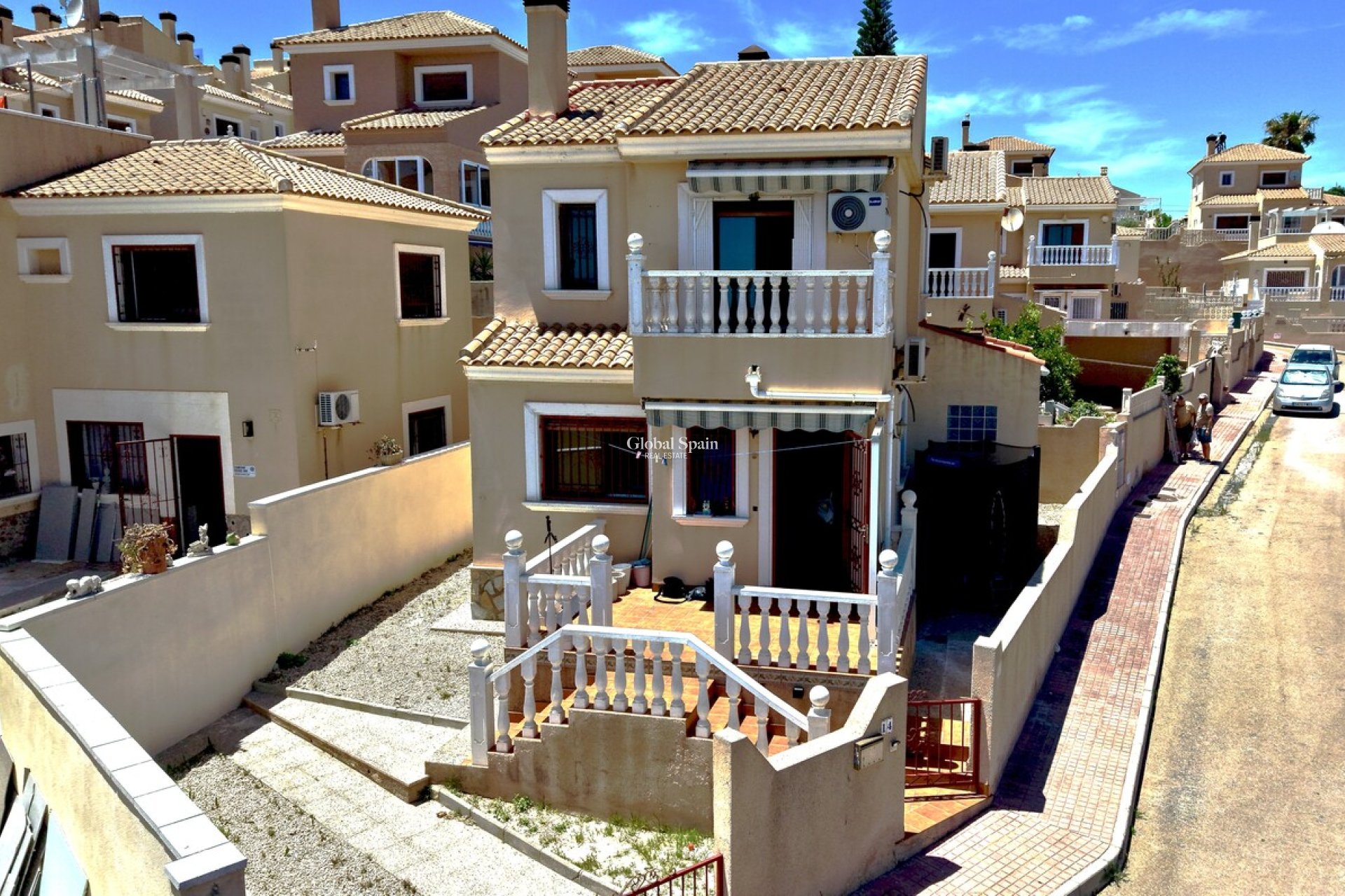 Revente - VILLA -
SAN MIGUEL DE SALINAS - Costa Blanca
