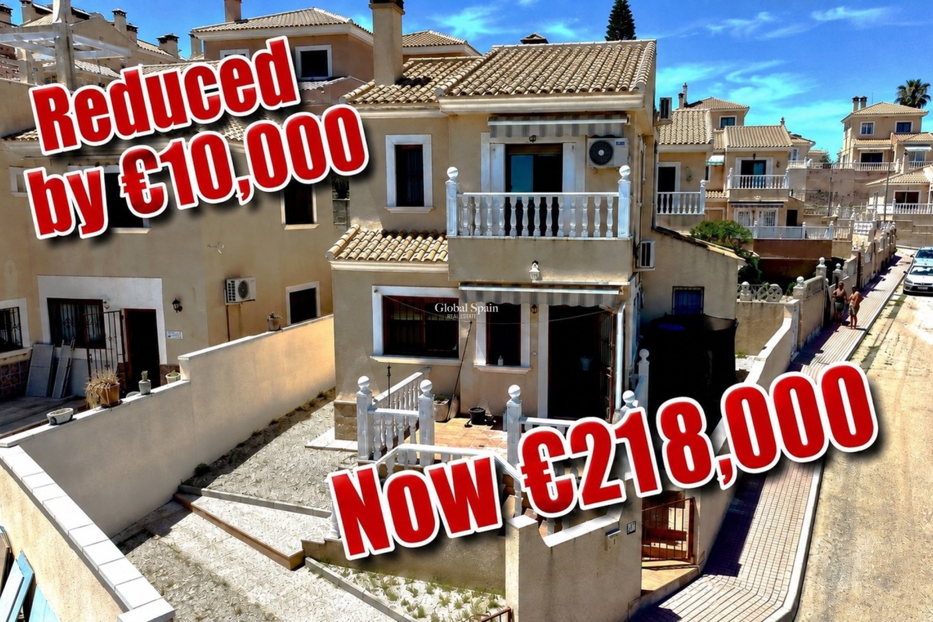 Revente - VILLA -
SAN MIGUEL DE SALINAS - Costa Blanca