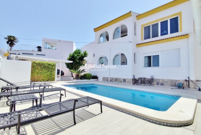 Revente - VILLA -
SAN MIGUEL DE SALINAS - Inland