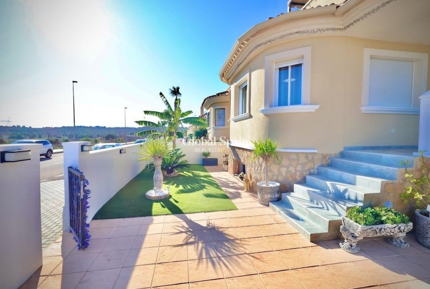 Revente - VILLA -
SAN MIGUEL DE SALINAS - Inland