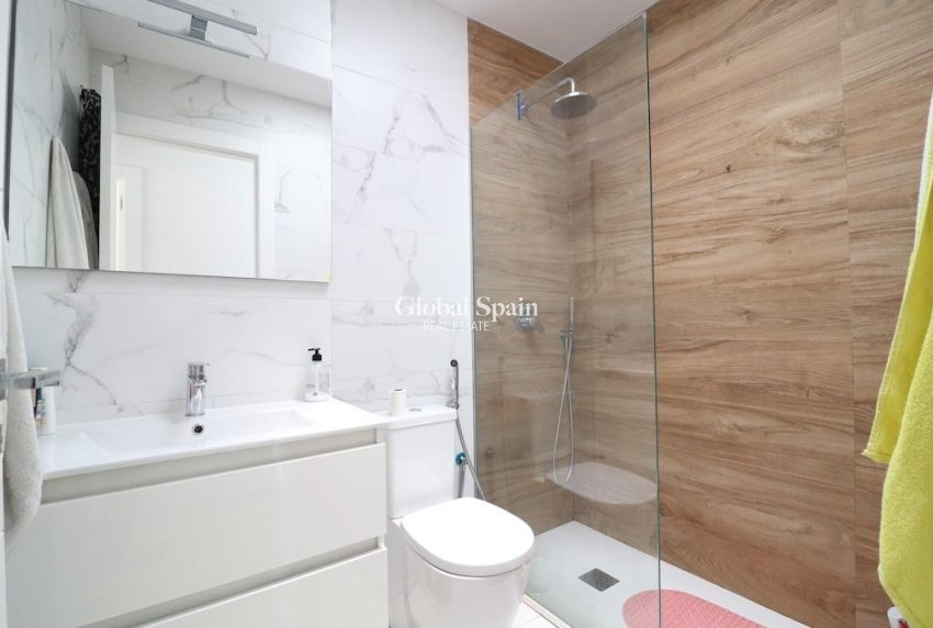 Revente - VILLA -
SAN MIGUEL DE SALINAS - Inland