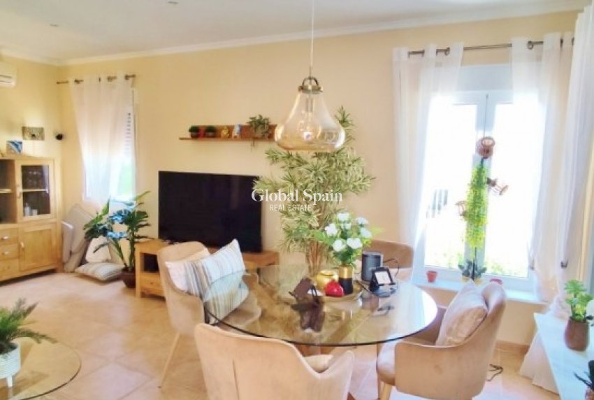 Revente - VILLA -
SAN MIGUEL DE SALINAS - Inland