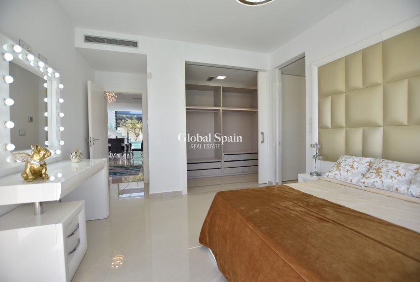 Revente - VILLA -
SAN MIGUEL DE SALINAS - Inland