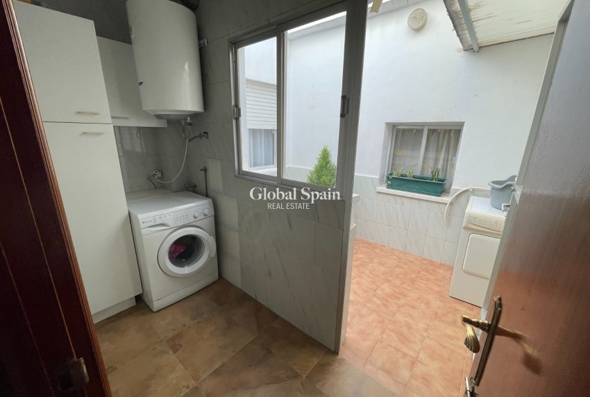 Revente - VILLA -
SAN MIGUEL DE SALINAS - Inland