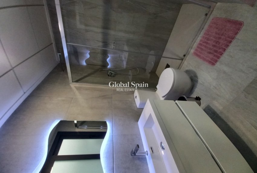 Revente - VILLA -
SAN MIGUEL DE SALINAS - Inland