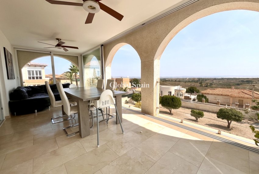 Revente - VILLA -
SAN MIGUEL DE SALINAS - Inland