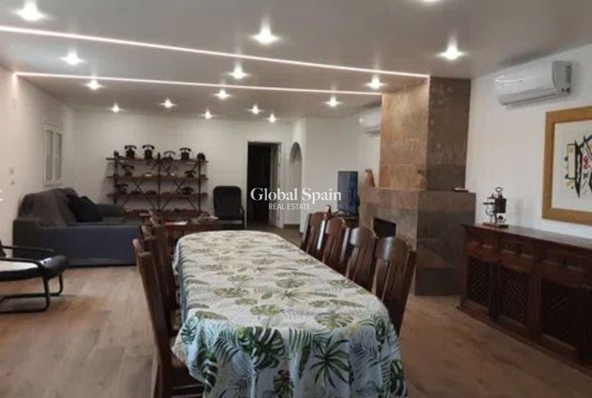 Revente - VILLA -
SAN MIGUEL DE SALINAS - Inland