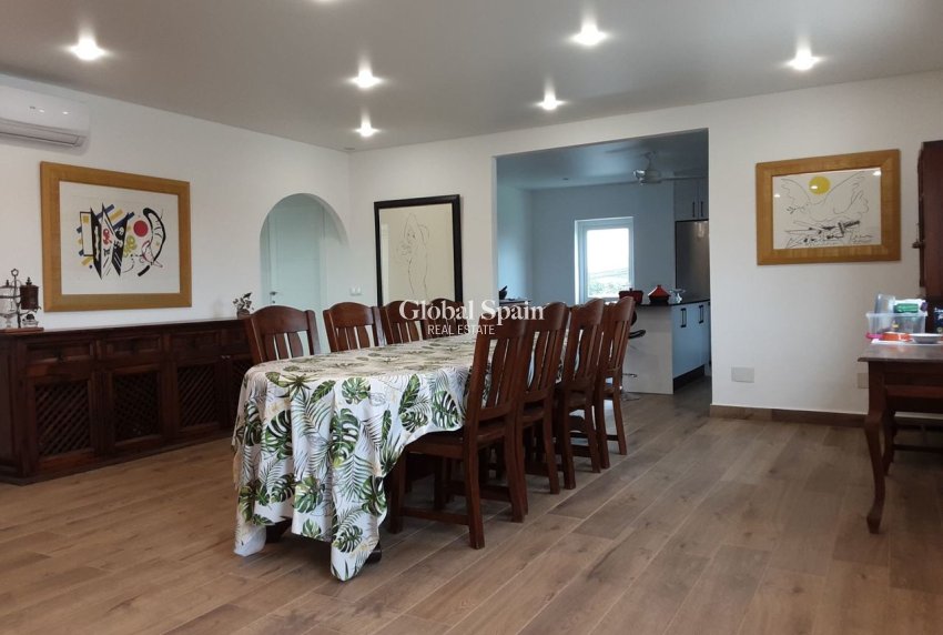 Revente - VILLA -
SAN MIGUEL DE SALINAS - Inland