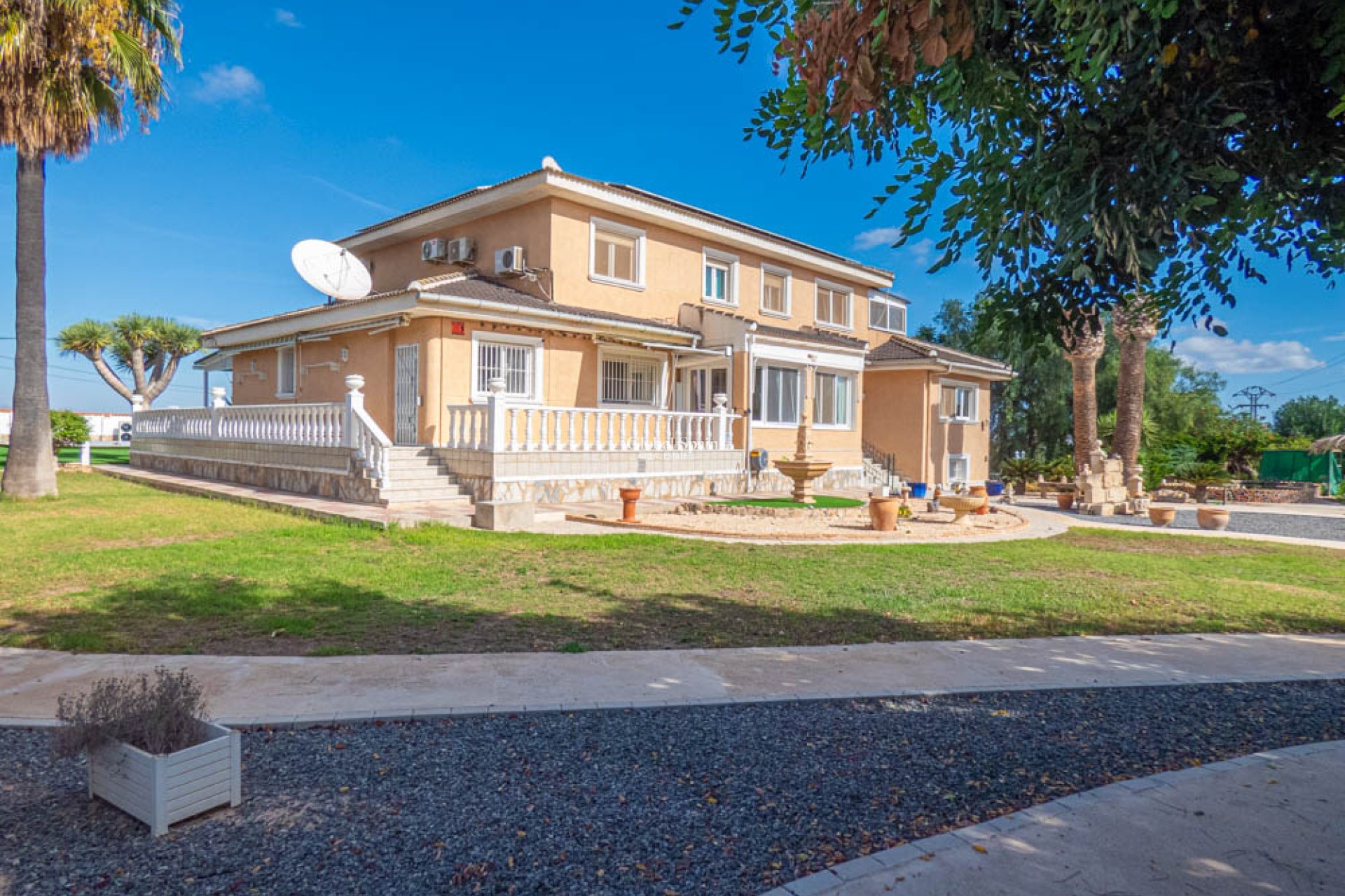 Revente - VILLA -
SAN MIGUEL DE SALINAS - Inland