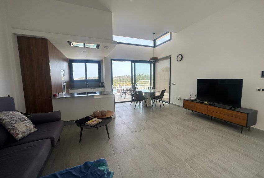Revente - VILLA -
SAN MIGUEL DE SALINAS - Inland