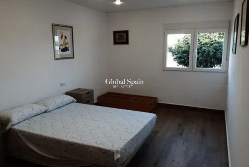 Revente - VILLA -
SAN MIGUEL DE SALINAS - Inland