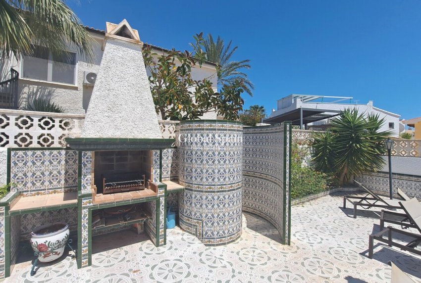Revente - VILLA -
SAN MIGUEL DE SALINAS - Inland
