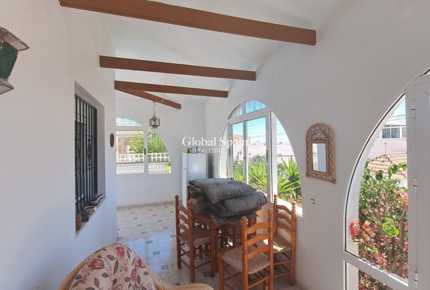 Revente - VILLA -
SAN MIGUEL DE SALINAS - Inland