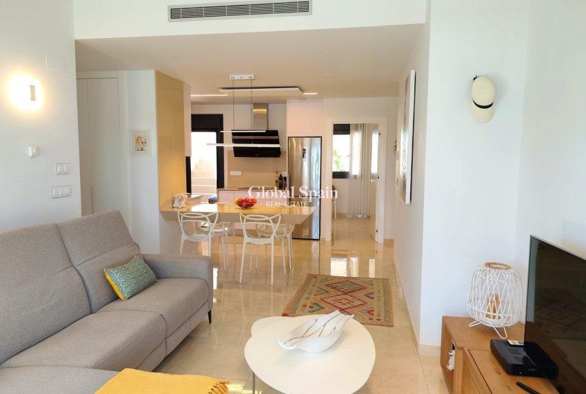 Revente - VILLA -
SAN MIGUEL DE SALINAS - Inland