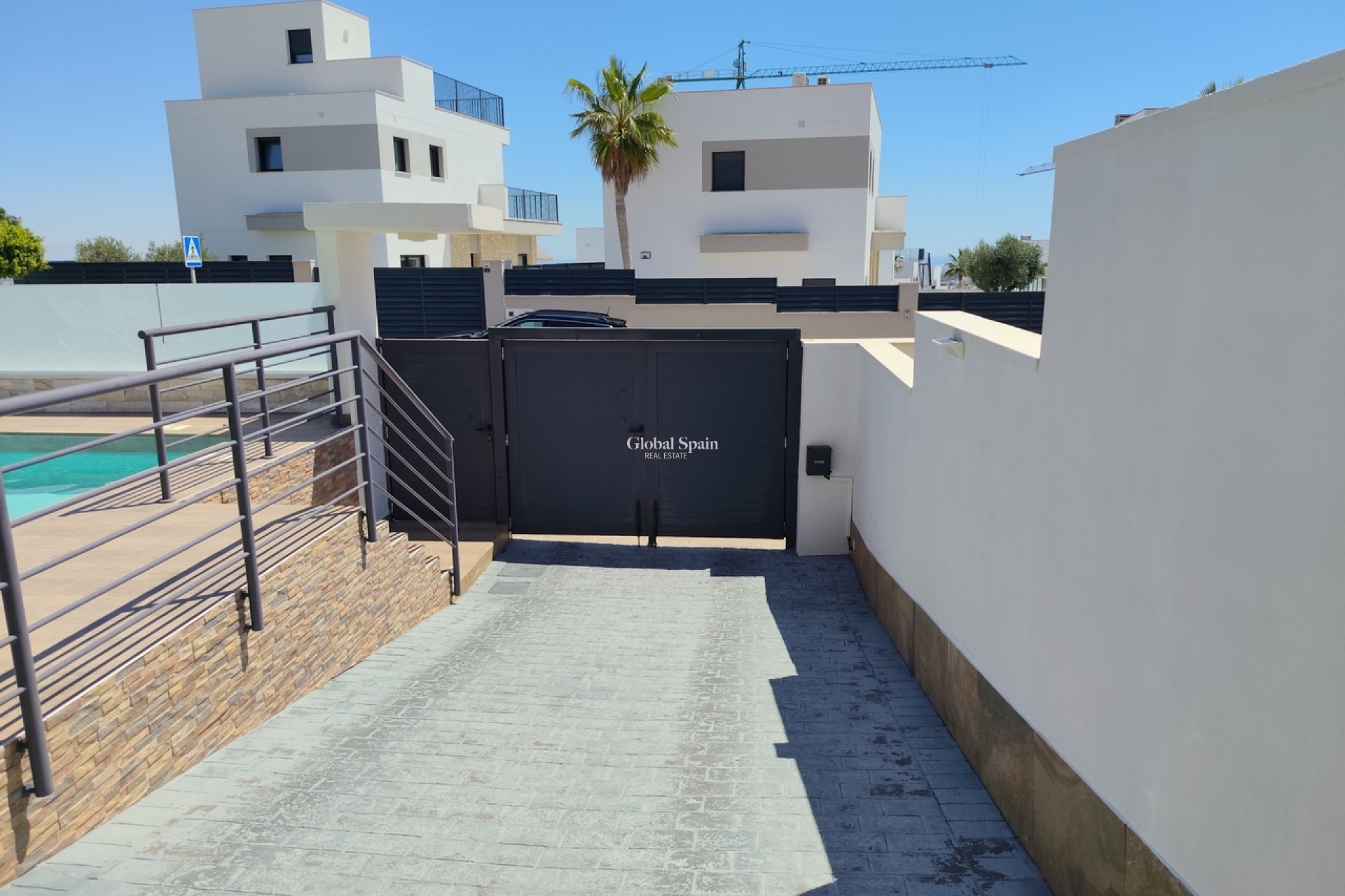 Revente - VILLA -
SAN MIGUEL DE SALINAS - Inland