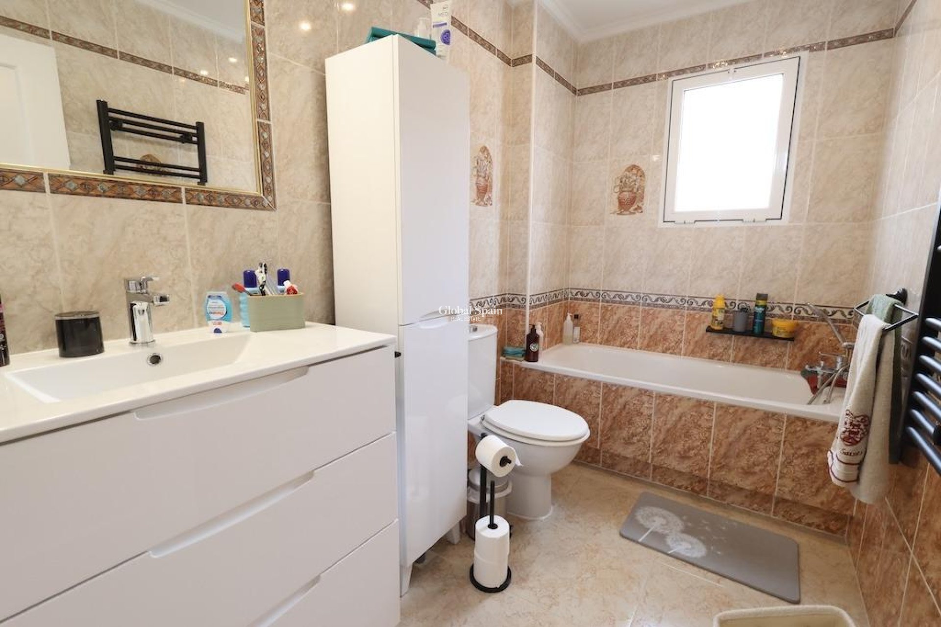 Revente - VILLA -
SAN MIGUEL DE SALINAS - Inland