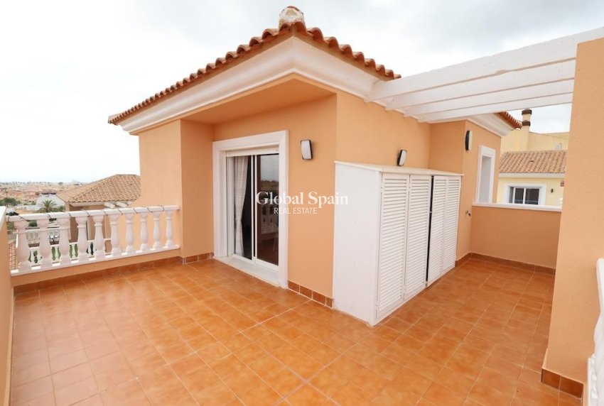 Revente - VILLA -
SAN MIGUEL DE SALINAS - Inland