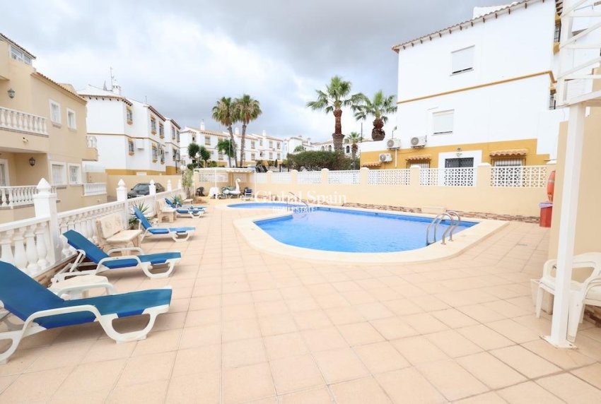 Revente - VILLA -
SAN MIGUEL DE SALINAS - Inland