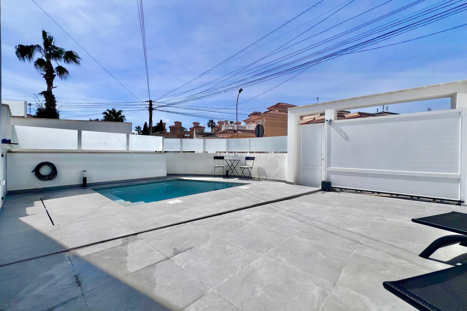 Revente - VILLA -
SAN MIGUEL DE SALINAS - Las filipinas