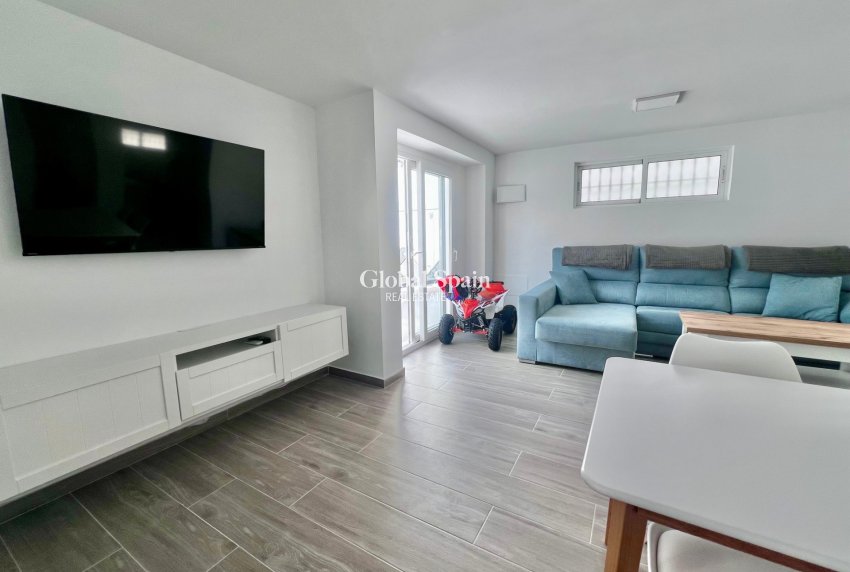 Revente - VILLA -
SAN MIGUEL DE SALINAS - Las filipinas