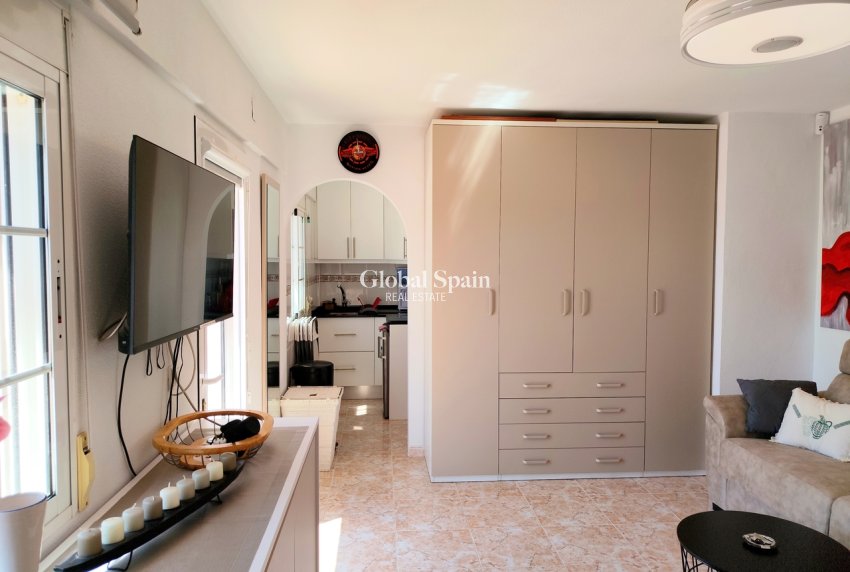 Revente - VILLA -
San Miguel / Vistabella Golf - Inland