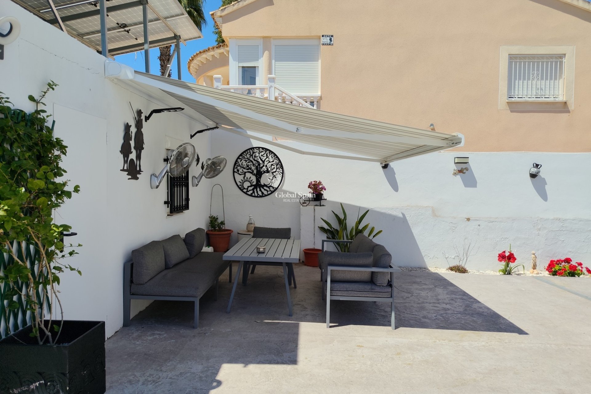 Revente - VILLA -
San Miguel / Vistabella Golf - Inland