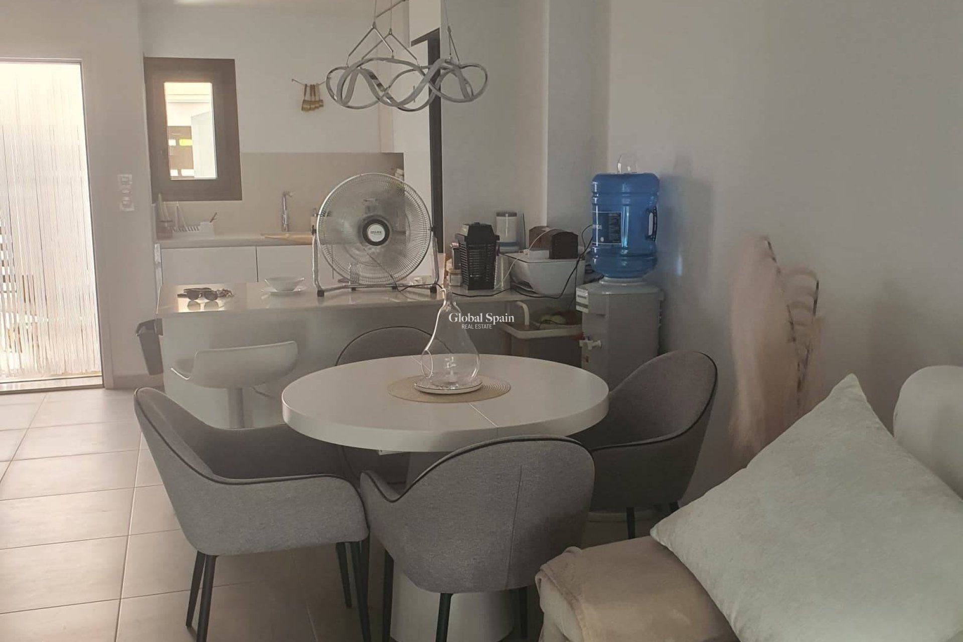 Revente - VILLA -
SAN PEDRO DEL PINATAR - CENTRO