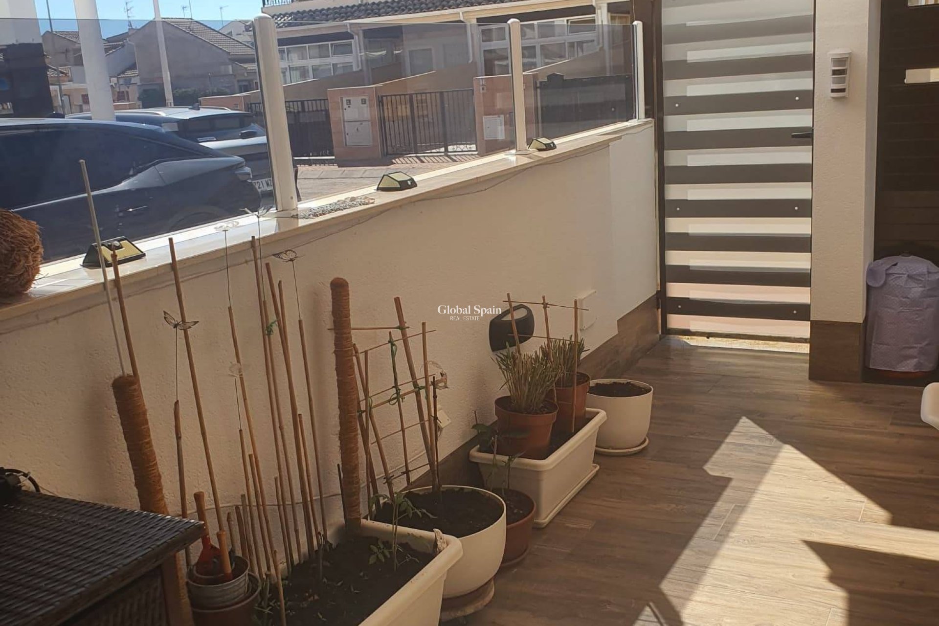 Revente - VILLA -
SAN PEDRO DEL PINATAR - CENTRO